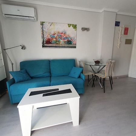 Coqueto Apartamento En El Retiro Дения Екстериор снимка