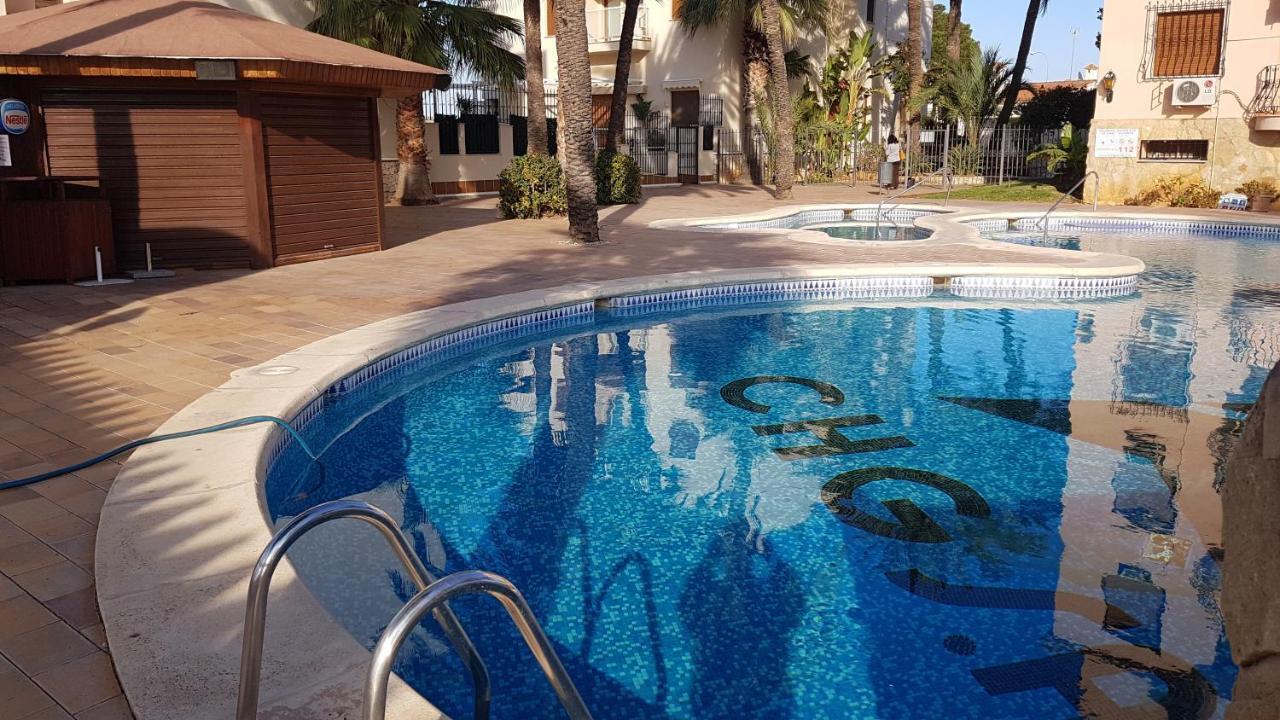Coqueto Apartamento En El Retiro Дения Екстериор снимка